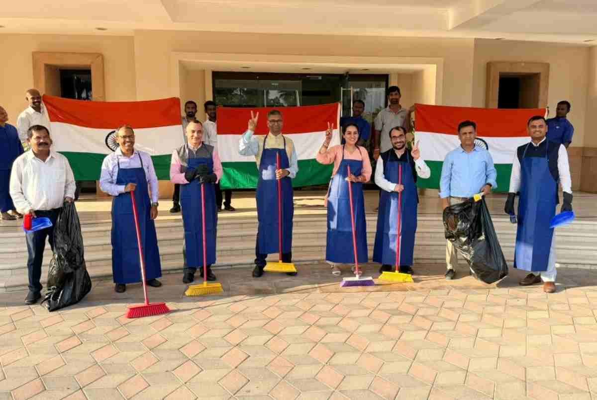 Embody the spirit of 'Swachhata Hi Seva' and remind us that cleanliness is a collective responsibility.