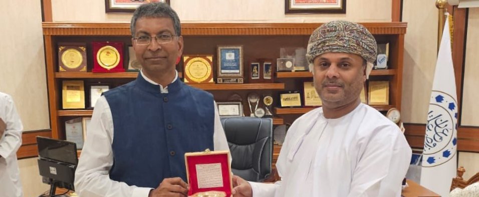 Ambassador Prashant Pise met Shaikh Naef Bin Hamid Amer Fadhil, Chairman of Board of Directors of Dhofar Chamber of Commerce & Industry - August 17, 2026