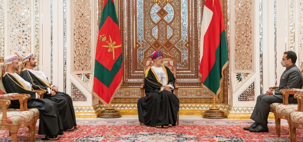 Ambassador of India to the Sultanate of Oman, Mr. Amit Narang presenting his credentials to His Majesty Sultan Haitham Bin Tarik, Sultan of Oman â€“ 8 November 2021